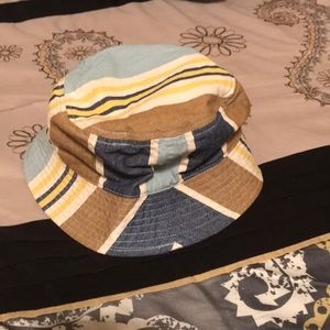 Bucket Hat
